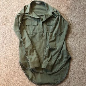 Long sleeve, button down, high low